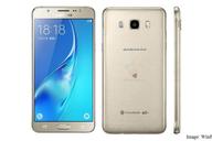 Features protruding from the Samsung Galaxy J5 2016